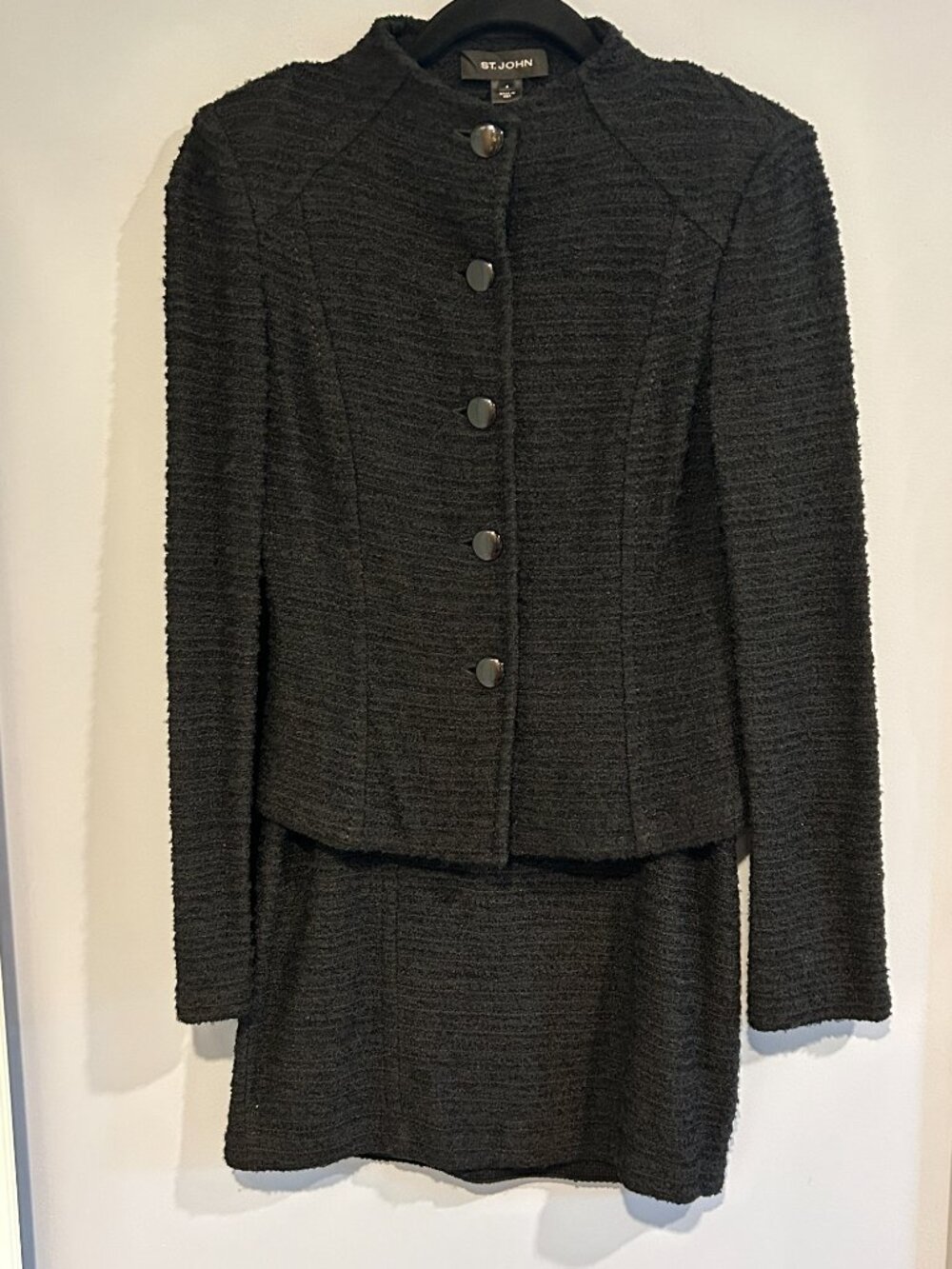 St. John Black Textured Knit 2 Piece Skirt Suit, Sz 4, Mandarin Collar